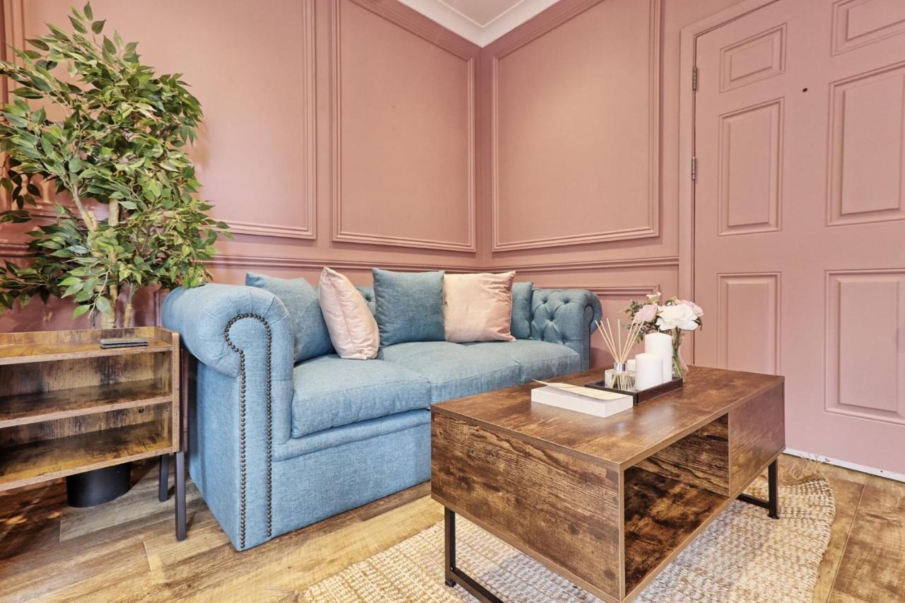 Urban Stylish Apartment - Southend Stays Экстерьер фото